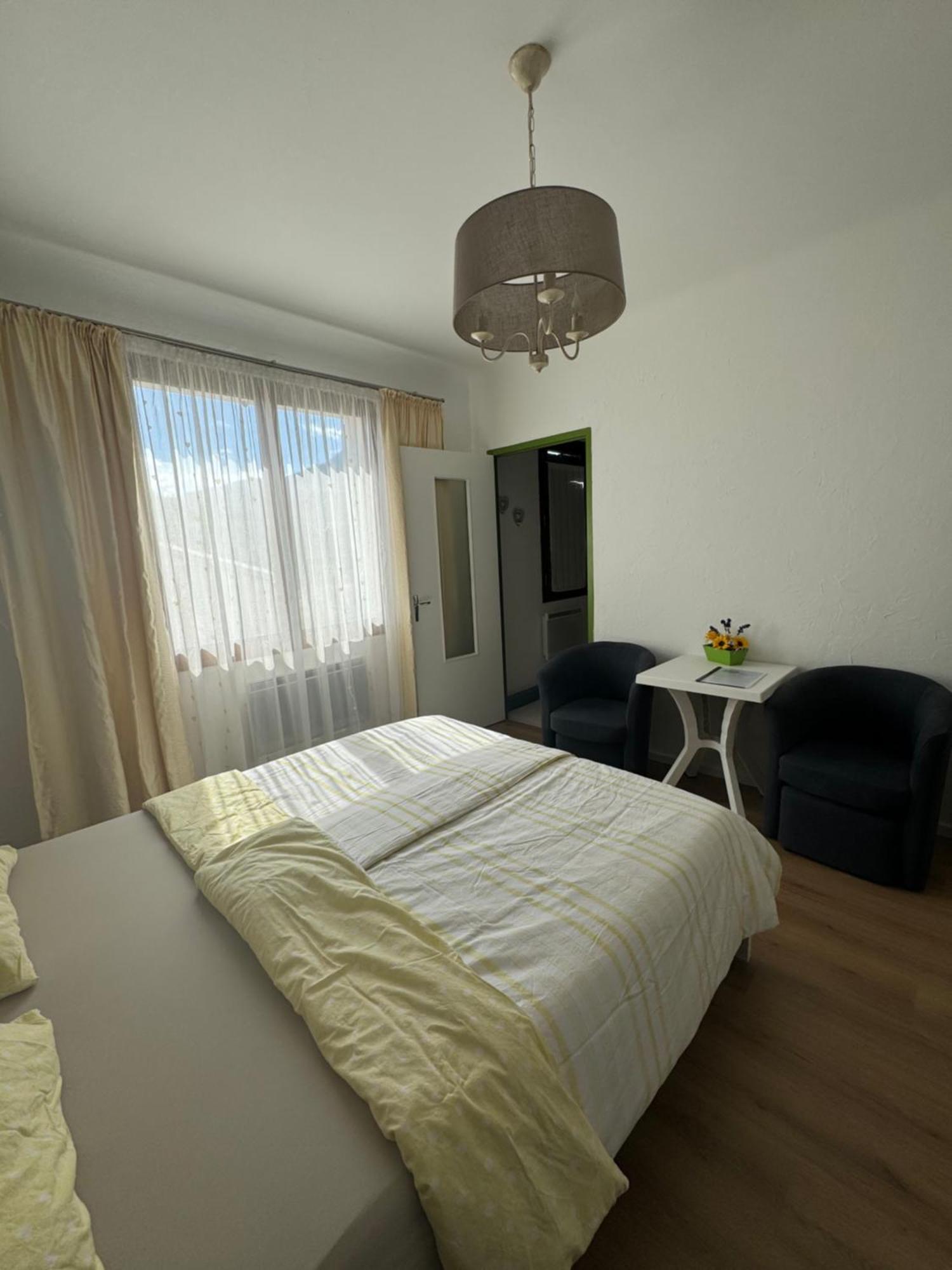 Bnb Castellane Chambre D'Hotes B&B Екстер'єр фото